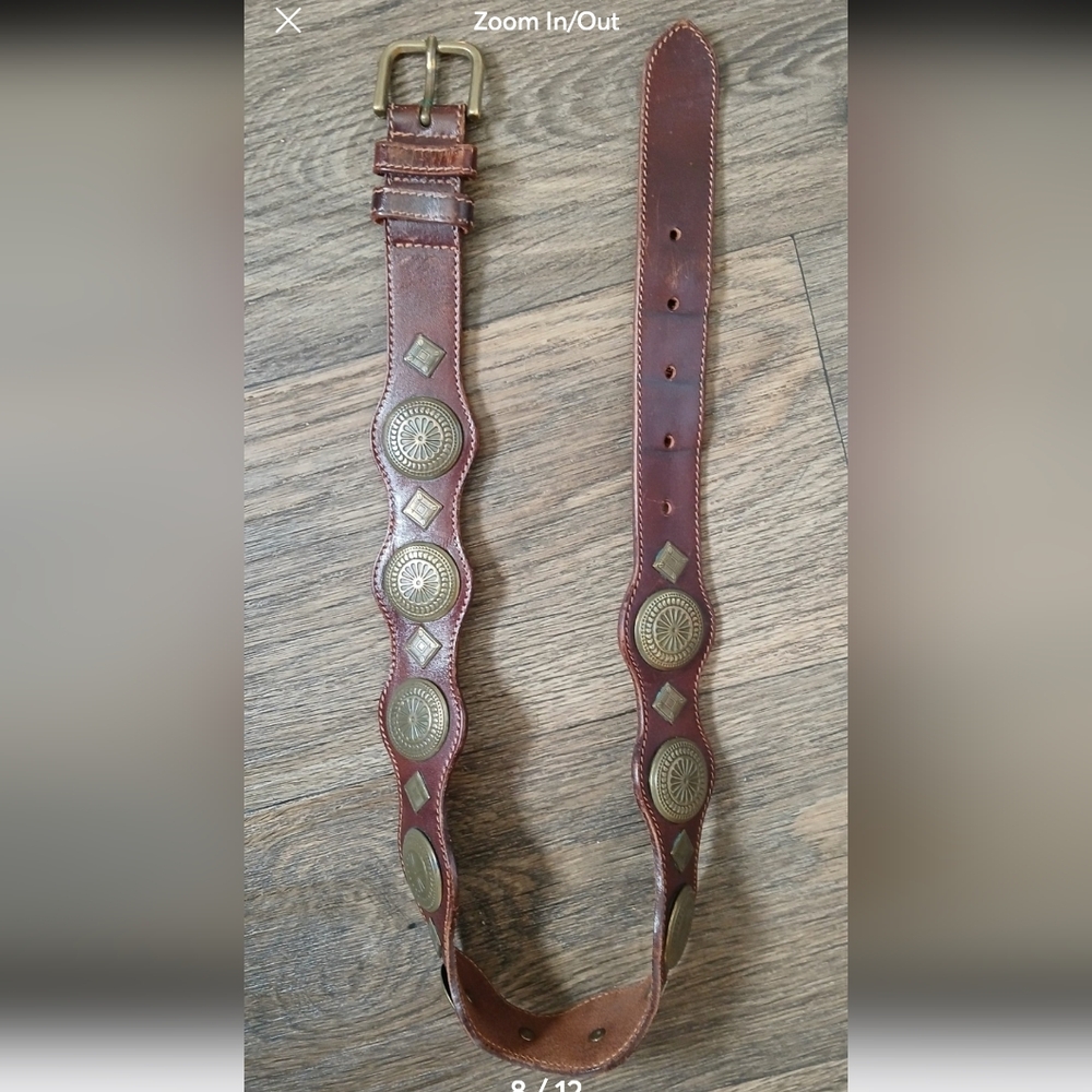 Vintage Banana Republic Brown Leather Brass Western Concho Belt. Made in Italy - Picture 8 of 12